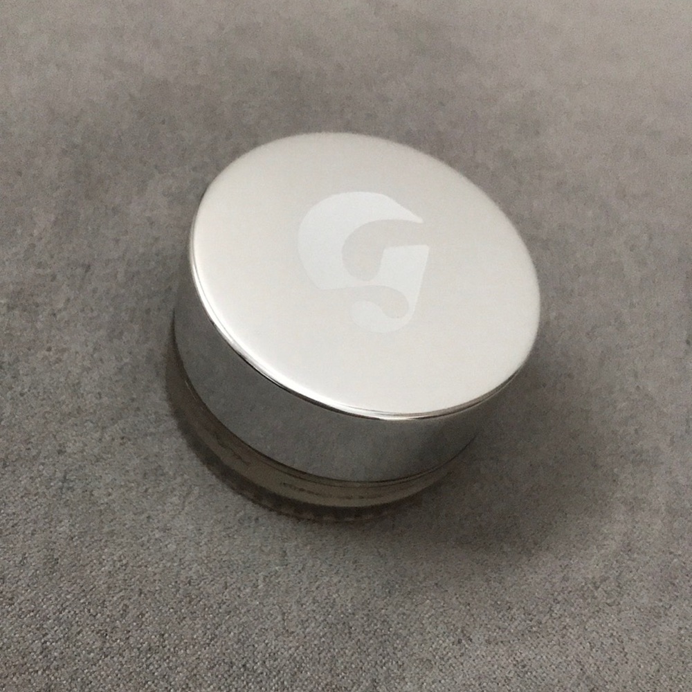 New stretch concealer